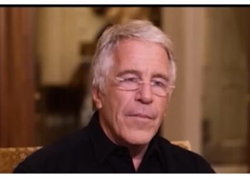 Epstein udarao na papu: ‘Njega, Europsku uniju, Clintonove, samo ruši brate’