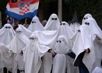 FOTO Maškarska republika preuzela vlast u Čapljini, pročitana optužnica Marku Krnjevalu