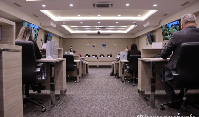 HRS: HDZ i SDA u Skupštini HNŽ-a podržavaju sami sebe, zdravstveni sustav bez plana i brojki