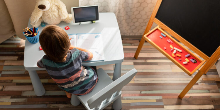 Hrvata sablaznilo ono što je vidio: ‘U dječjoj sobi ima kameru i gleda preko aplikacije’