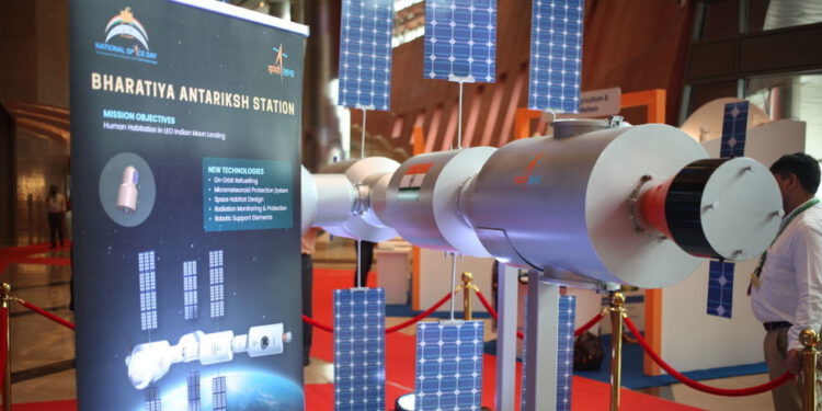 Indija napreduje s planovima za svemirske postaje – službeno – RT India