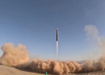 Iran predstavio razornu raketu i aktivirao podzemni ‘grad projektila’: ‘Odsad napadamo prvi’