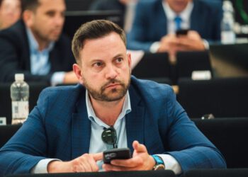 Istaknuti splitski HDZ-ovac s vrha Porezne uprave prešao raditi za ugostitelje: “Odsad samo privatni sektor”