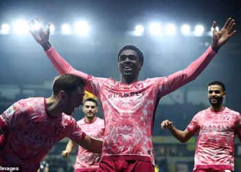 Izaberi mene! Zvijezda Socceroosa Mohamed Toure postiže hat-trick za Norwich pred Svjetskim prvenstvom u lipnju