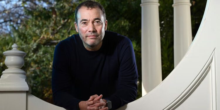 Izdavač Washington Posta Will Lewis dao je ostavku samo nekoliko dana nakon otpuštanja stotina zaposlenika u novinama Jeffa Bezosa