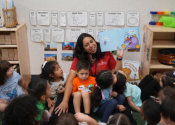 Jedan od najvećih školskih okruga u zemlji zatvoren je zbog štrajka nastavnika zbog troškova zdravstvene zaštite