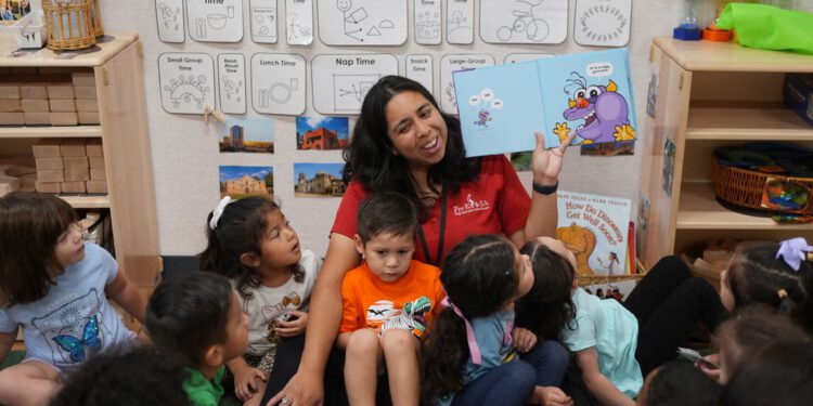 Jedan od najvećih školskih okruga u zemlji zatvoren je zbog štrajka nastavnika zbog troškova zdravstvene zaštite