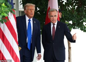 Kanadski premijer Carney ismijava Trumpa brutalnim ismijavanjem nakon predsjednikove prijetnje graničnim mostom