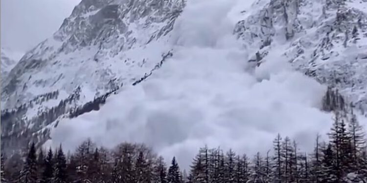 Lavine, smrti na skijama i sudar vlaka: zašto su europske planine toliko opasne ove zime