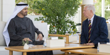 Lindsey Graham upoznaje MBZ dok se američka ‘armada’ gradi na Bliskom istoku — RT World News