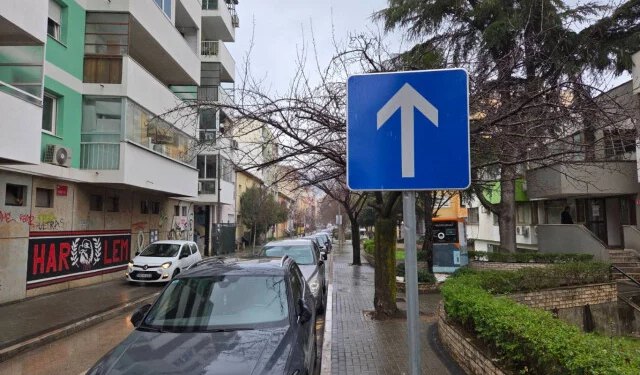 MUP HNŽ najavio kazne za nepropisno parkiranje u Zagrebačkoj i Ulici kralja Petra Krešimira IV