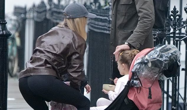 Millie Mackintosh i Hugo Taylor izgledaju napeto dok se prvi put pojavljuju nakon što su potvrdili da je njihov sedmogodišnji brak gotov