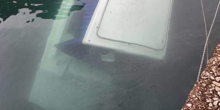 More prodrlo u kuće, restorane i ostale objekte, urušio se dio rive!