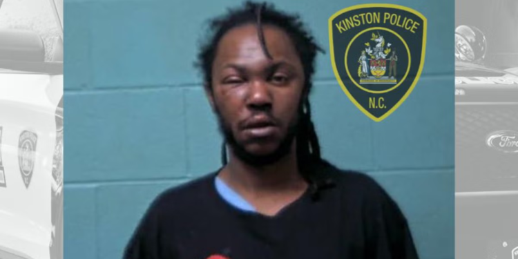 Muškarac iz Sjeverne Karoline provalio je u Little Caesars nakon zatvaranja i počeo raditi i prodavati pizze, kažu policajci