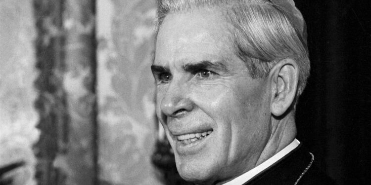 Nadbiskup Fulton Sheen dobio je dozvolu za beatifikaciju nakon što je ceremonija 2019. prekinuta u zadnji čas