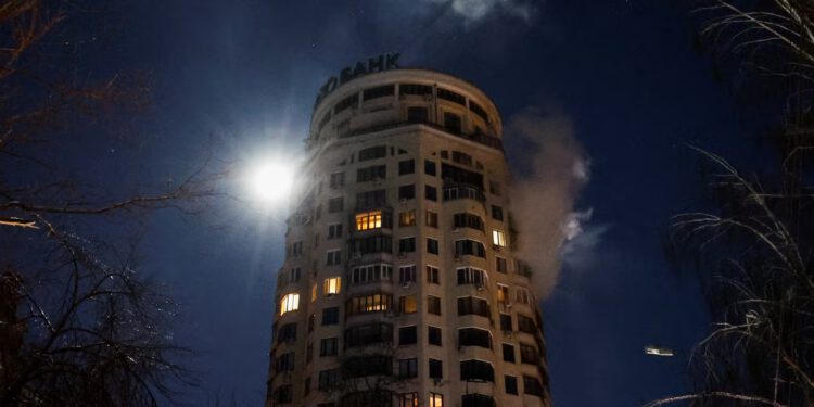 Najnoviji ukrajinsko-ruski rat: Trump kaže da dolaze ‘dobre vijesti’ o mirovnim pregovorima iako Putin baca kišu projektila na Kijev