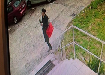 Nepoznata žena ulazila u stanove starijih osoba u Mostaru, prepoznajete li ju?