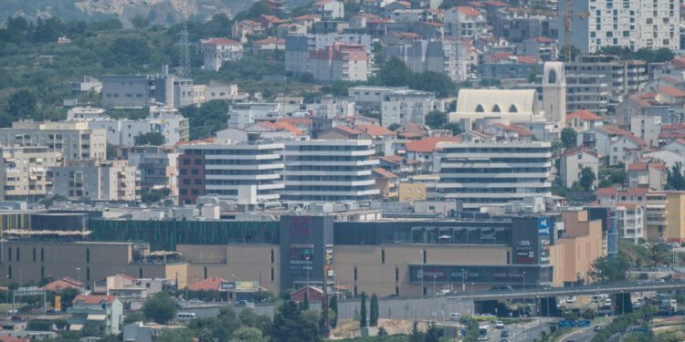 Netko prodaje garsonjeru na Mejašima za 8500 eura po kvadratu