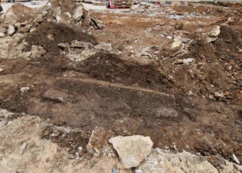 Nevjerojatno otkriće kod Katedrale: Pronađen poklopac sarkofaga, slijedi arheološko istraživanje (FOTO)