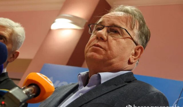 Nikšić o pomoći radnicima do 300 maraka mjesečno