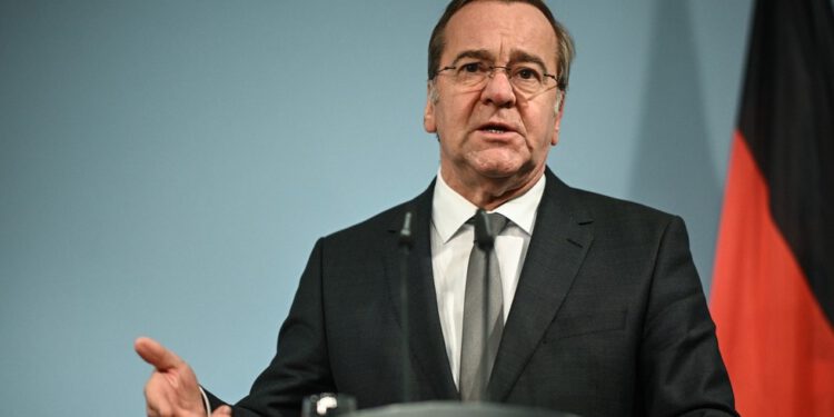 Njemački šef obrane ohrabruje o ‘sretnim prdežima’ — RT World News