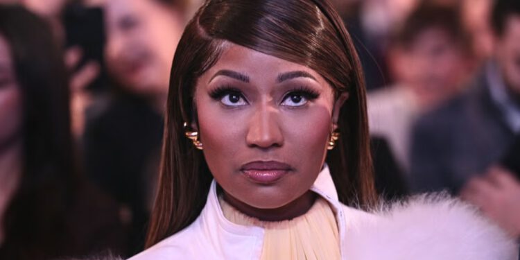Novootkriveni konzervativni glas Nicki Minaj pojačan je tisućama botova na društvenim mrežama, kaže izvješće