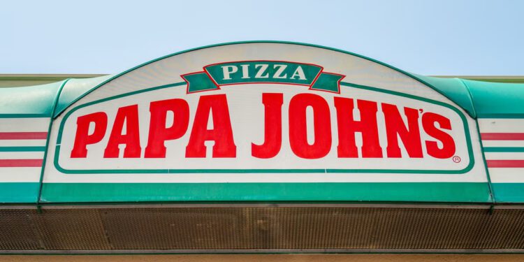 Papa John’s zatvara stotine restorana kako bi smanjio troškove
