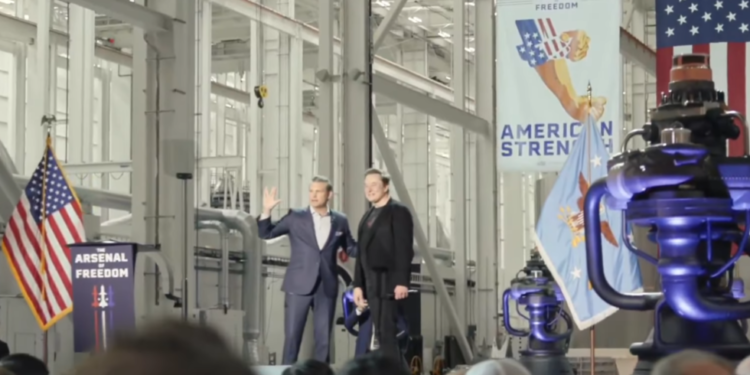 Pentagon će integrirati Muskov Grok AI u tajne vojne sustave – mediji – RT World News