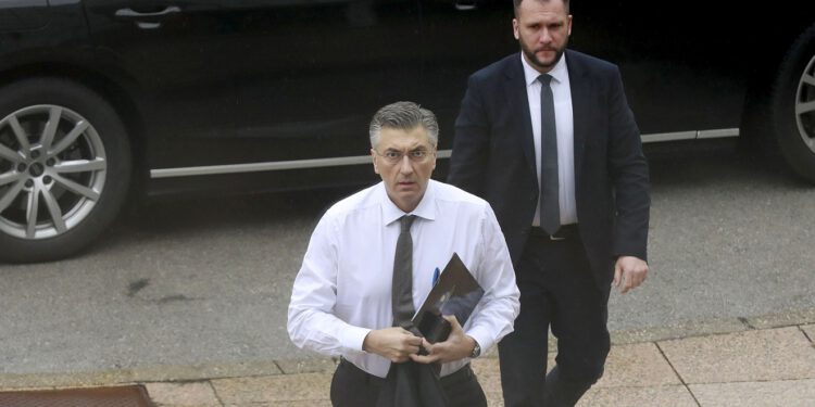 Plenković i europska elita povlače se u poznati dvorac: Ima čak i obrambeni rov