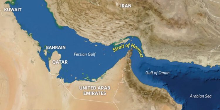 Počela je drama u Hormuškom tjesnacu: Iranskim topovnjačama na američki tanker