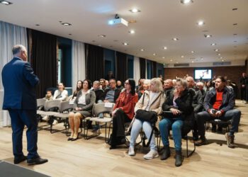 Podijeljeno gotovo 200 tisuća eura za nove solare i dizalice topline u Splitsko-dalmatinskoj županiji