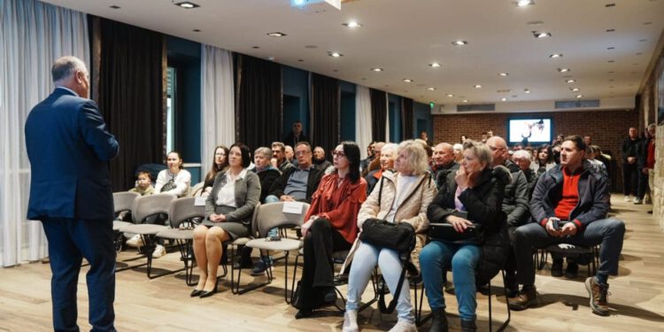 Podijeljeno gotovo 200 tisuća eura za nove solare i dizalice topline u Splitsko-dalmatinskoj županiji