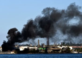 Požar u kubanskoj naftnoj rafineriji baš dok se suočavaju s američkom naftnom blokadom