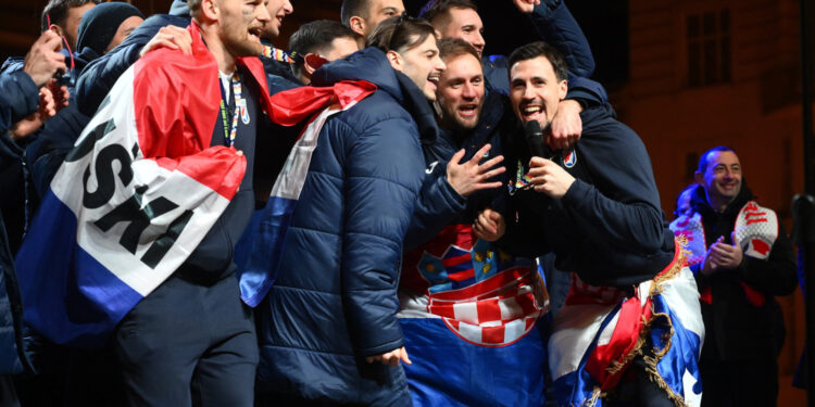 Poznatom Hrvatu prekipjelo: ‘Pun mi je kufer, neće se Zagreb klanjati ljubiteljima Tomsona iz Ljubuškog’