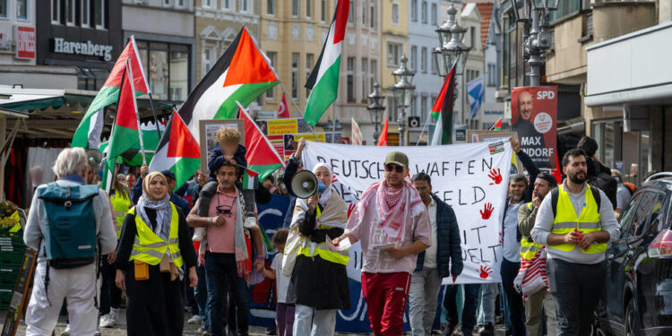 Pro-palestinski aktivisti pozivaju na prosvjed u bivšem nacističkom koncentracijskom logoru — RT World News