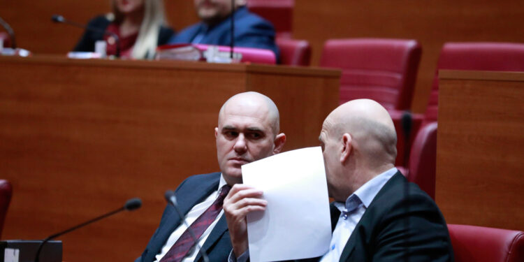 Procurila nova snimka Josipa Dabre kako pjeva o Paveliću