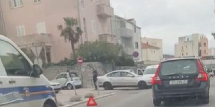 Prometna na splitskom raskrižju, sudarila se dva auta
