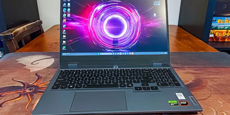 Recenzija Lenovo LOQ 15 AMD Gen 10