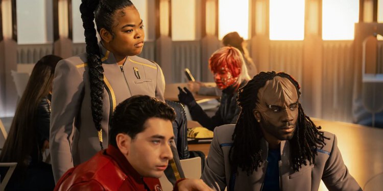 Recenzija Zvjezdanih staza: Akademija Zvjezdane flote, epizoda 5 – Povratak legende o stazama