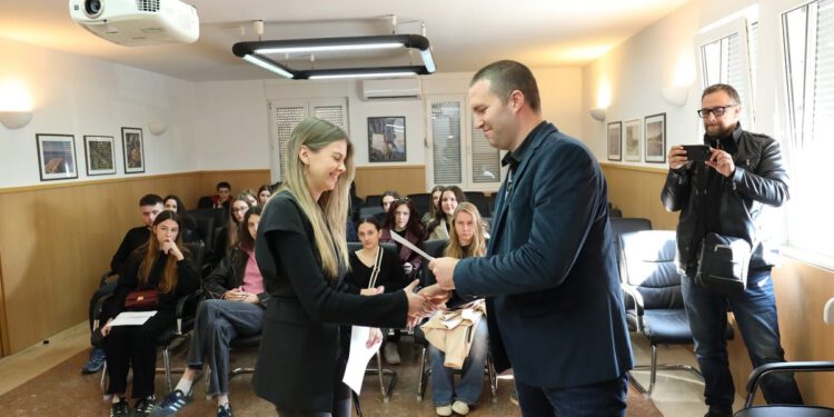 Rekordan broj virskih studenata dobilo stipendije