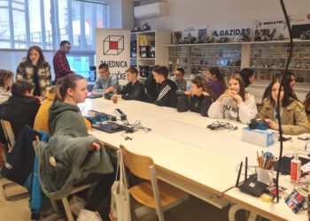 Robokup 2026 stiže u Split: Najbolji osnovnoškolci odmjerit će snage u robotici na PMF-u