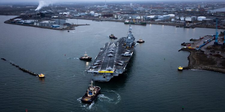 Ruski dron približio se zapovjednom brodu francuske mornarice?!