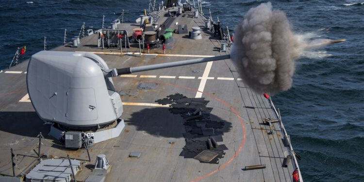 Ruski tanker ide prema Kubi: Ispitat će spremnost američke blokade uz veliki ulog