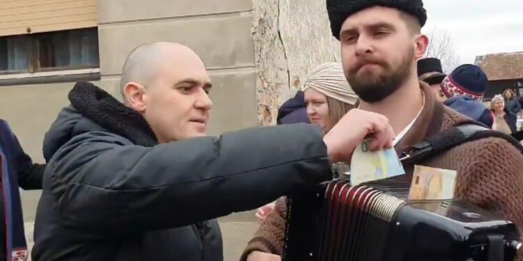 S Dabrom su na snimci pjevali i policajci: Jedan se sam oglasio