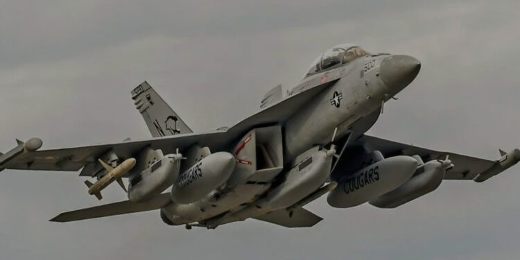 Šalju nezgodne ‘Režače’ prema Iranu: visoko specijalizirani avioni