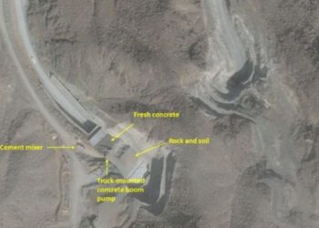 Sateliti otkrili nešto zabrinjavajuće duboko ispod iranske planine