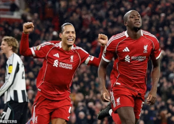 Savjet Virgila van Dijka Ibrahimi Konateu ‘svjetske klase’… s braničevim ugovorom s Liverpoolom koji istječe ovog ljeta