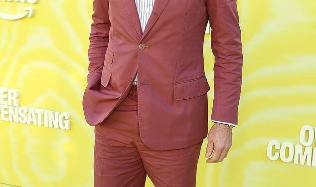 Slavni prijatelji Jamesa Van Der Beeka dijele emotivne počasti nakon njegove smrti u 48. godini