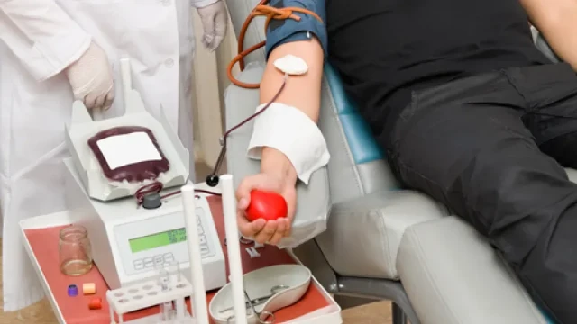 Specijalna policija HR-HB apelira na darivanje krvi za svog člana