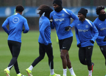 Sportske novosti – Chelsea pozvao na oprez nakon što su dva navijača Bluesa završila u bolnici u Napulju